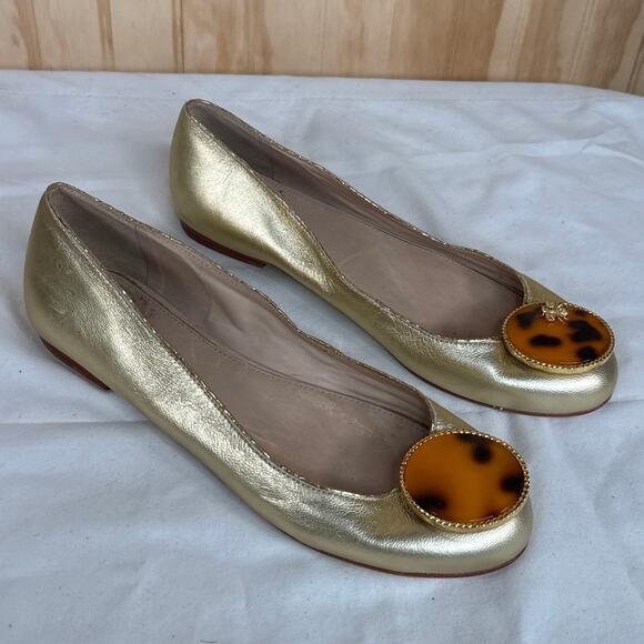 Lilly Pulitzer Palm Beach Ballet Flats Size 8 Gold Queen Bee Tortoise Medallion - Picture 1 of 6